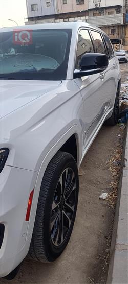 جیپ L گراند شیرۆکی